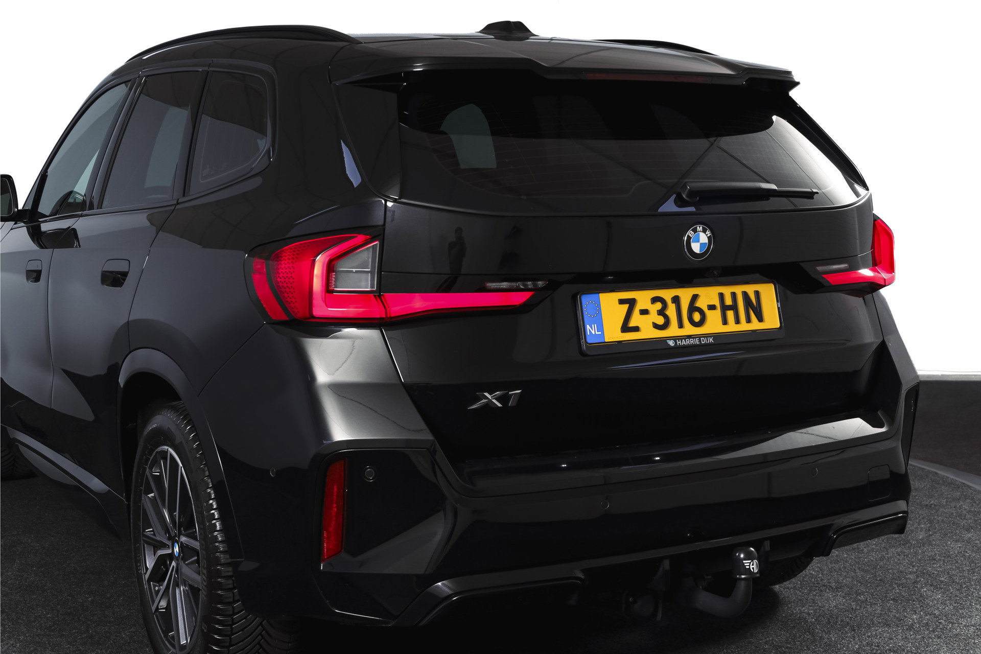 BMW - X1