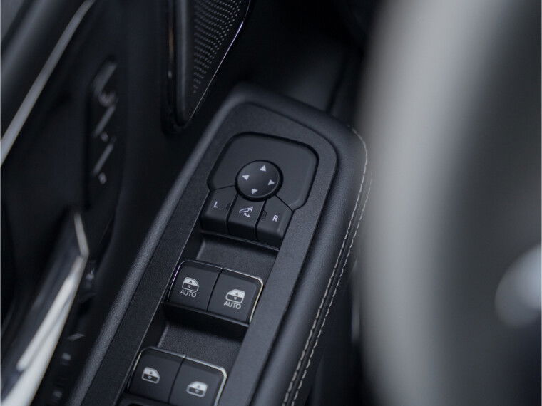 Spiegels elektrisch verstelbaar