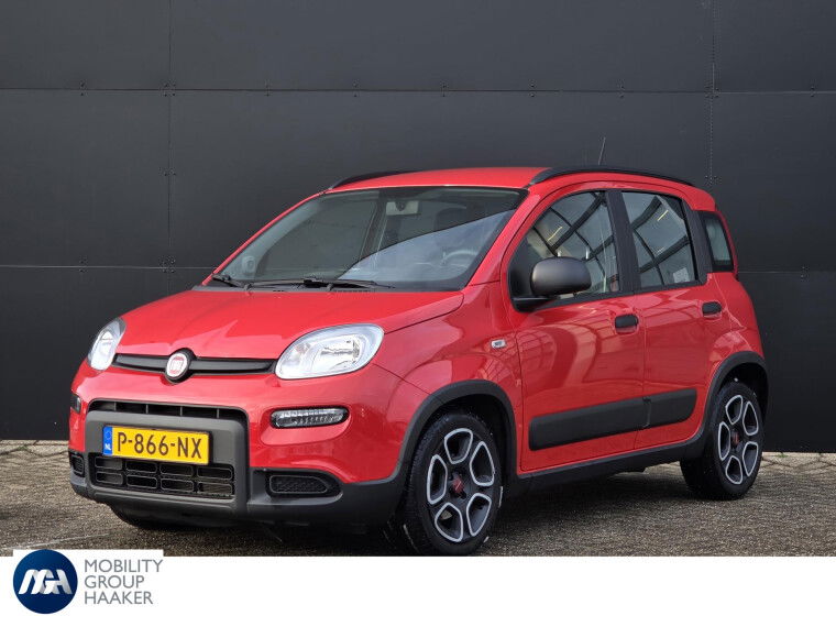 Foto van Fiat Panda 1.0 Hybrid Cross