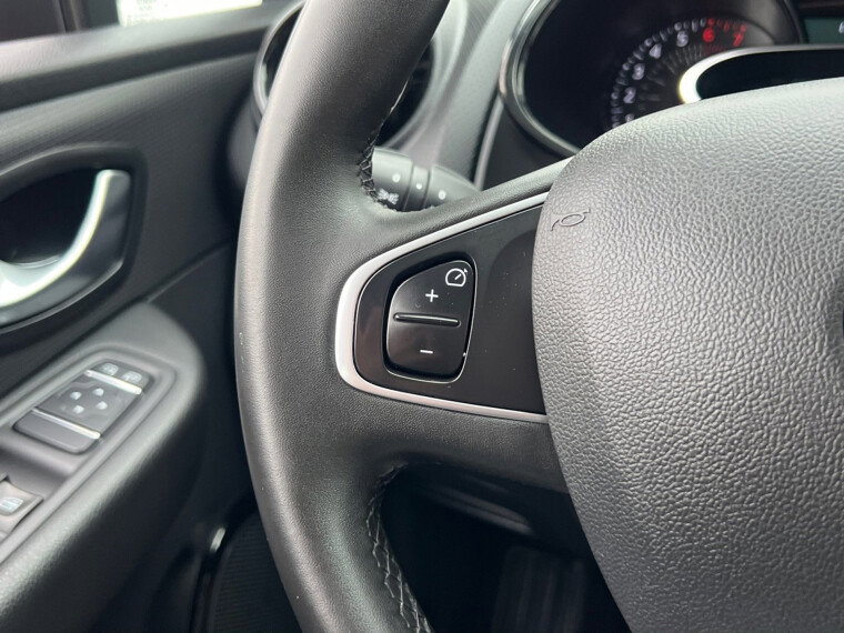 Renault - Clio