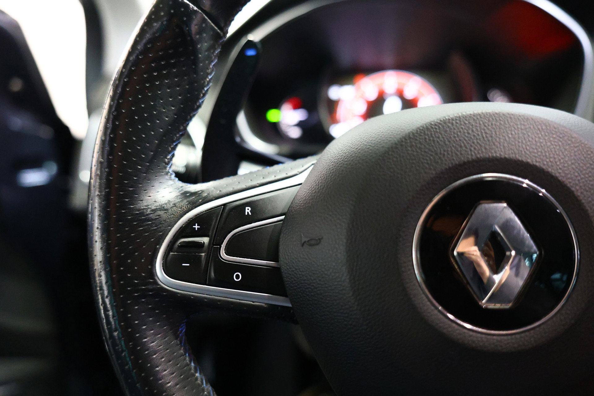 Renault 1.6 TCe GT AUT SPORT STOEL HEADUP NAV DHS STOELVW '18 - foto 12