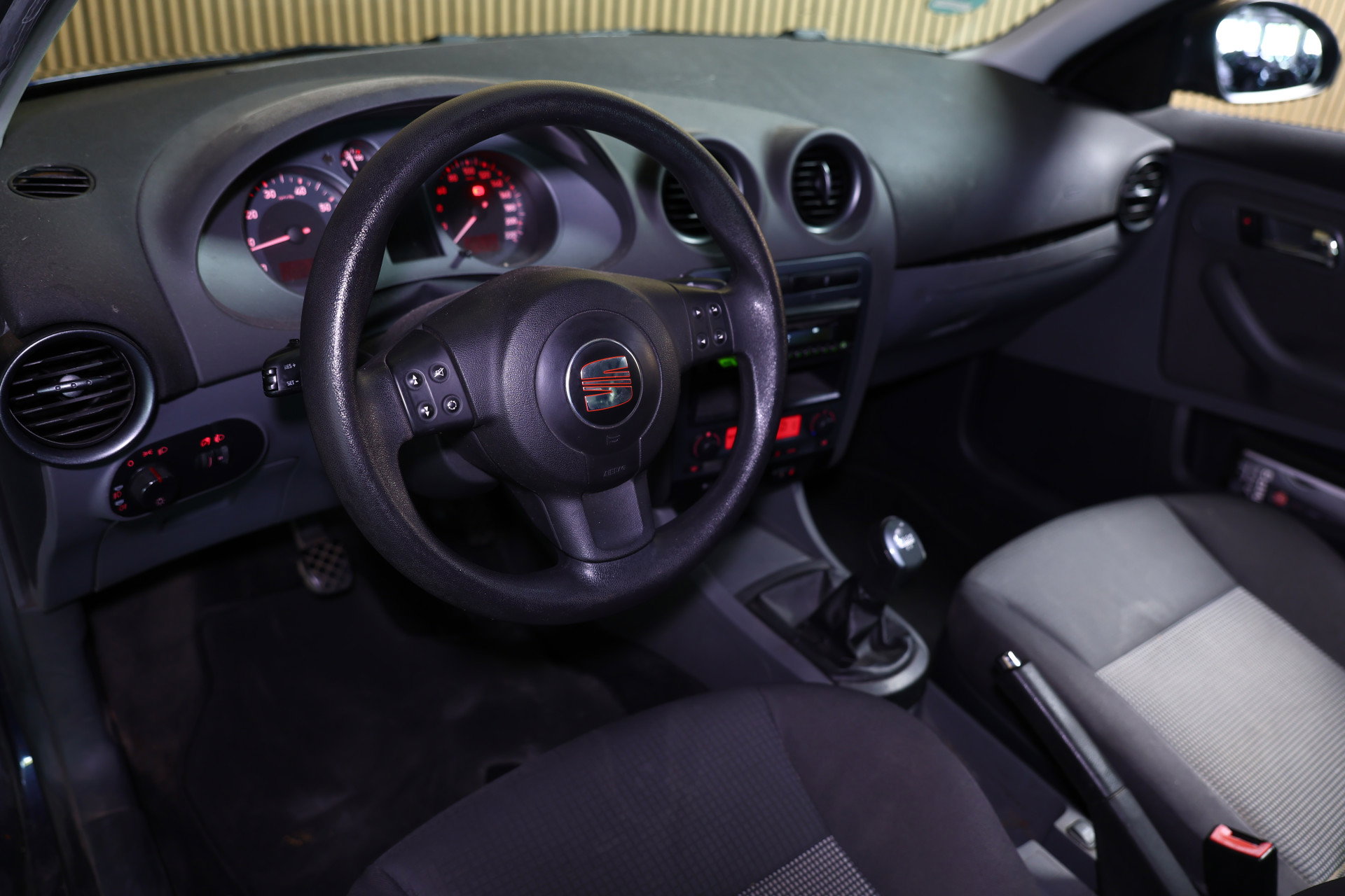 SEAT 1.4-16V Trendstyle CRUISECONTROL CLIMATE CONTROL STOELVERWARMING '07 - foto 19