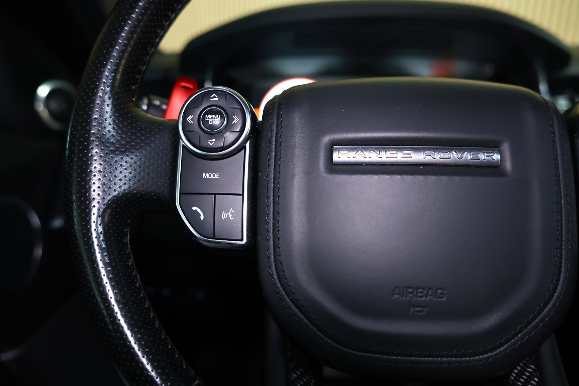 Land Rover 5.0 V8 Supercharged SVR Carbon Edition AVM Full Option! - foto 25