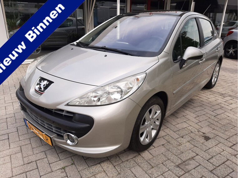 Foto van Peugeot 207 1.6-16V XS Pack