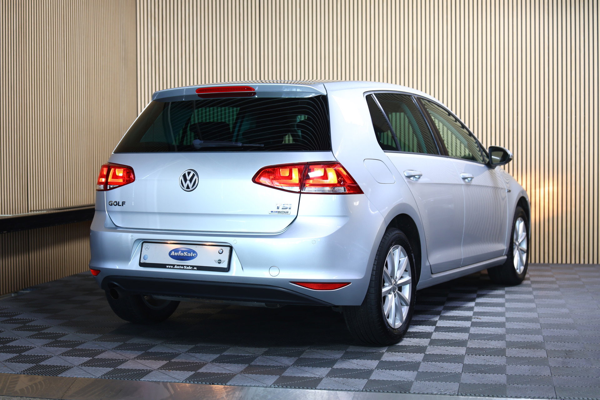 Volkswagen 1.4 TSI Highline LOUNGE AUTOMAAT ECC CRUISE PDC STOELVERWARMING '14 - foto 3