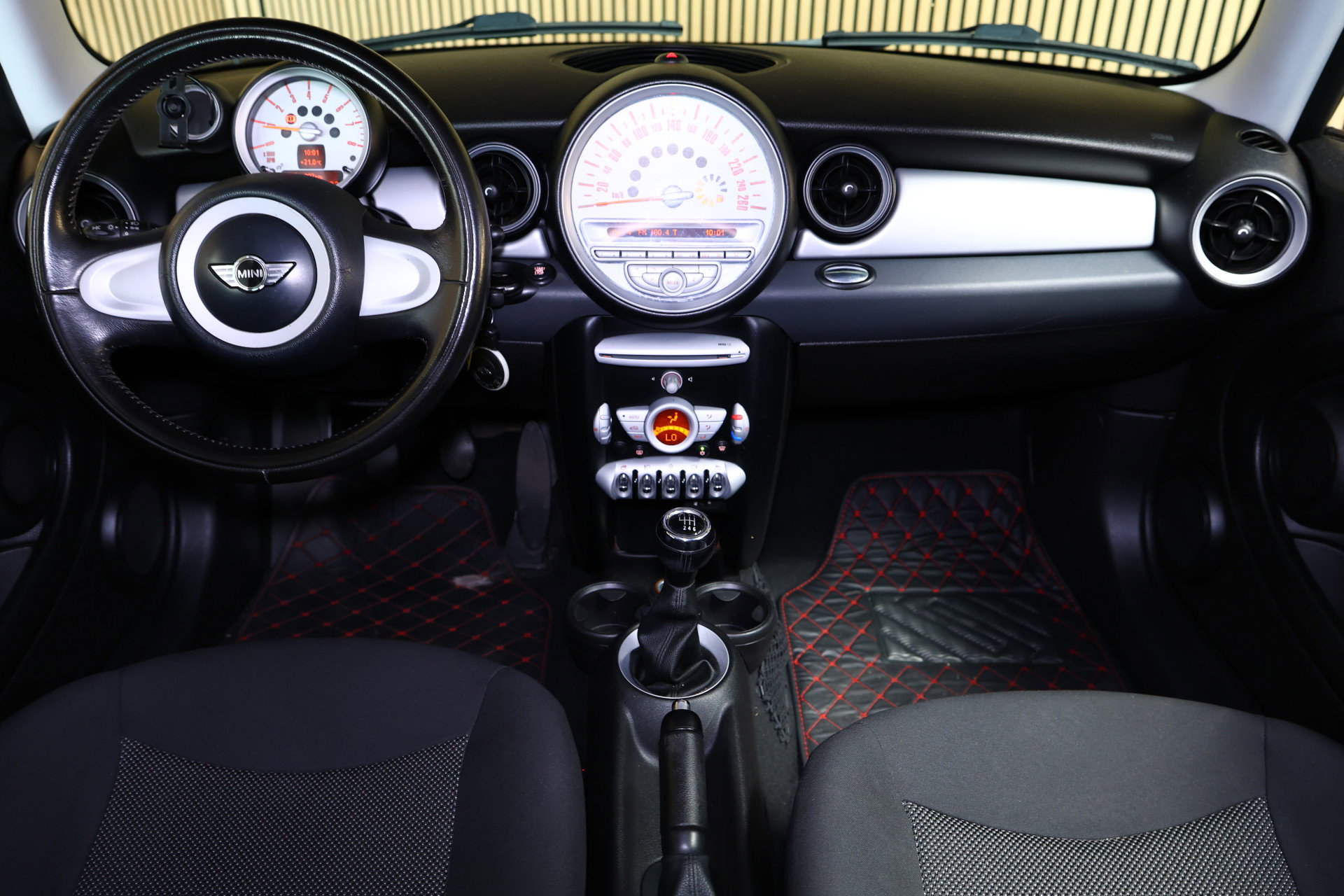MINI 1.6 One Salt AVM RED HOT CLIMATRONIC LM VELGEN "10 - foto 2