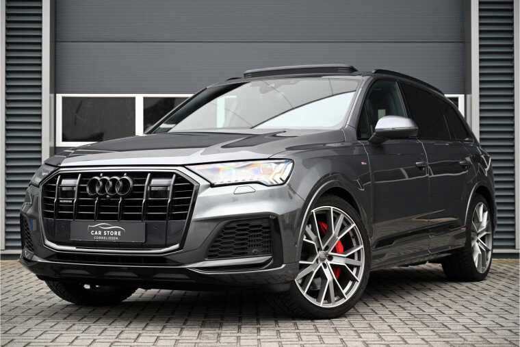 Foto van Audi Q7 55 TFSI e S-LINE ***VERKOCHT*** PANO / RS SEATS / LED MATRIX / BOSE / HUD / MEMORY / 360 CAMERA / TREKHAAK / 22"