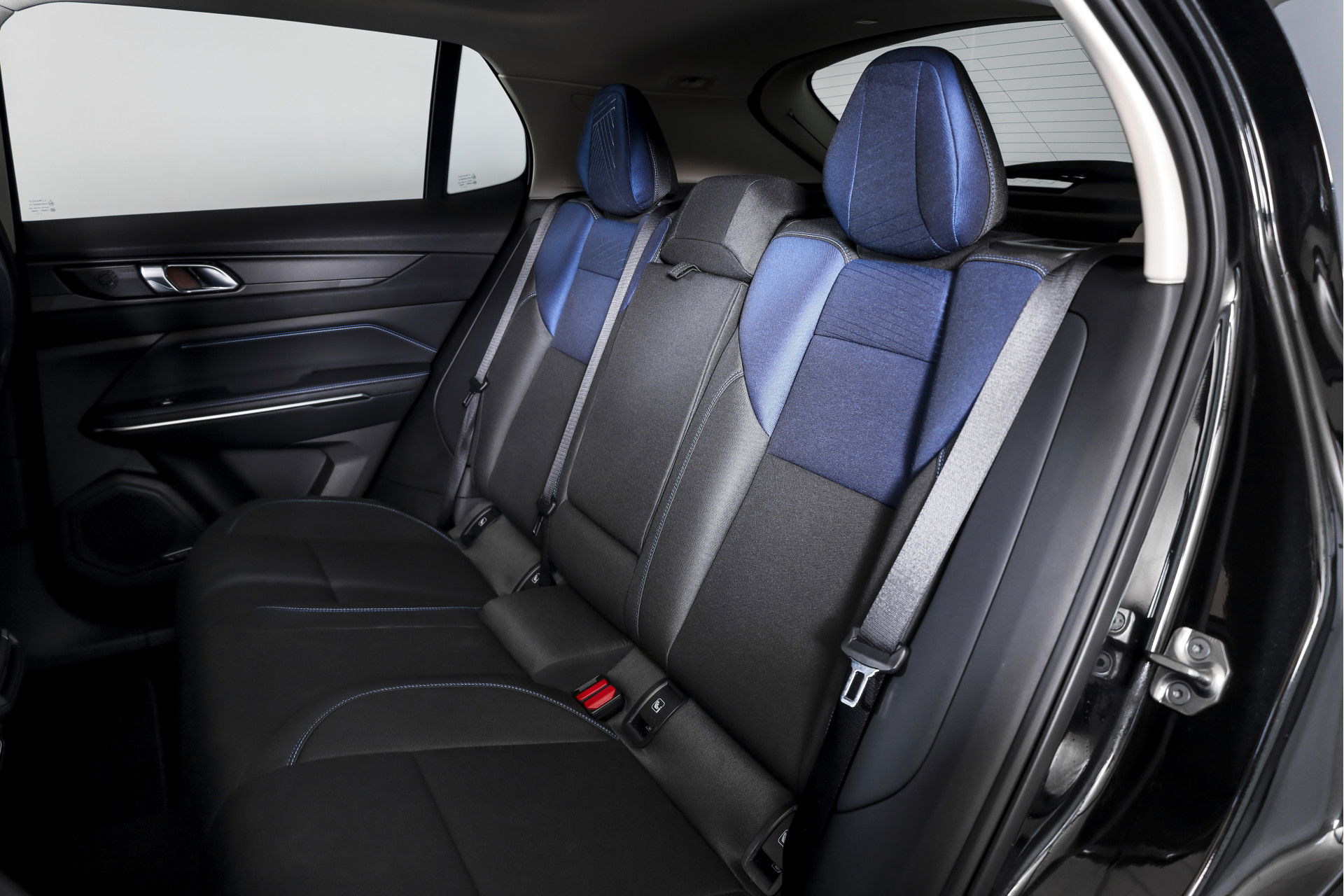 Lynk & Co - 01