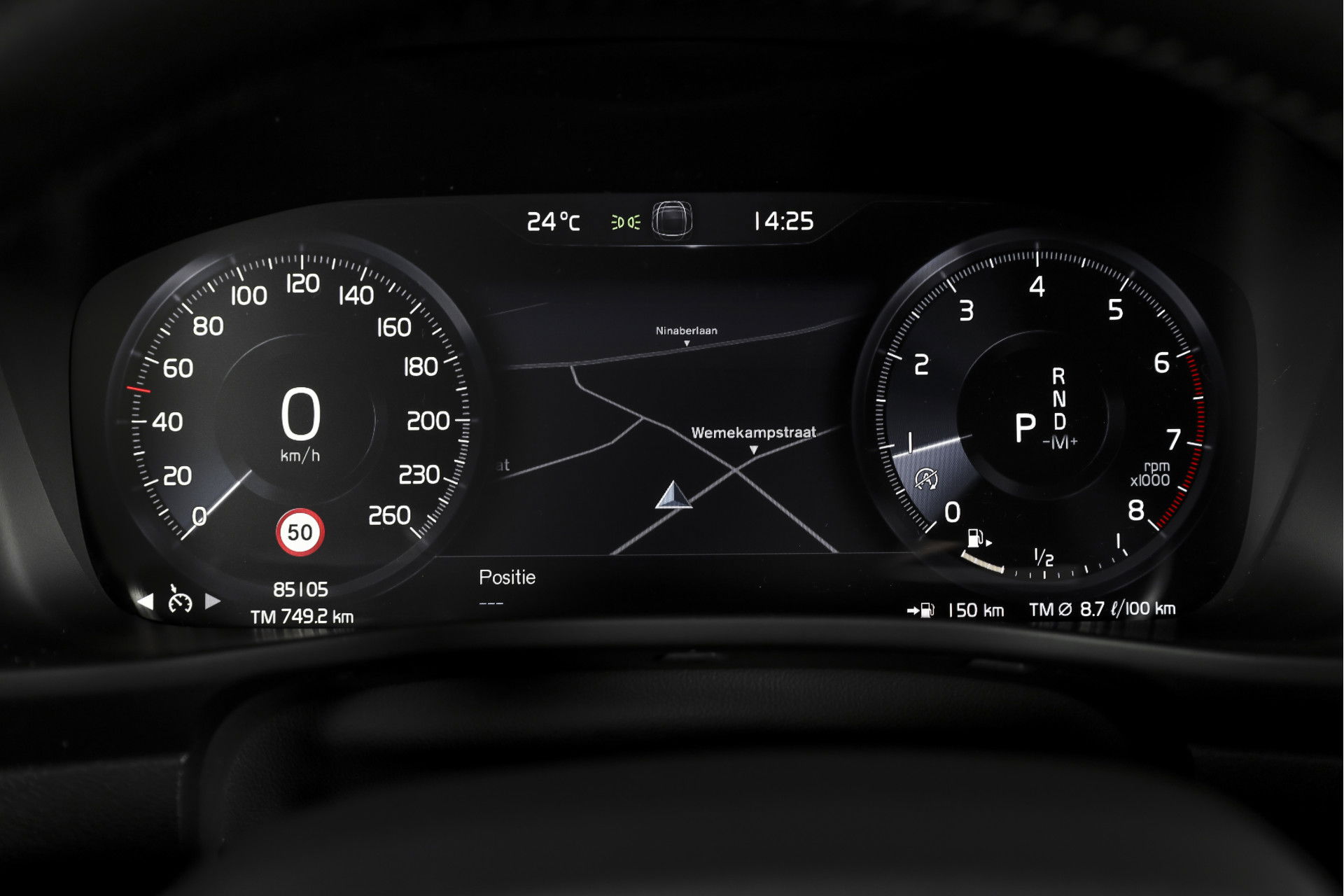Volvo - XC40