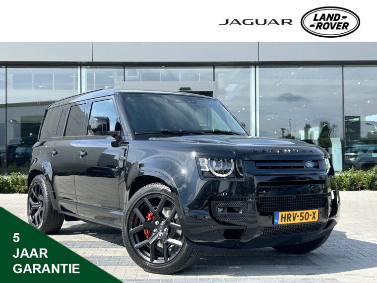 Foto van Land Rover Defender 110 P300e AWD 110 X-Dynamic HSE URBAN