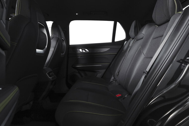 Lynk & Co - 01