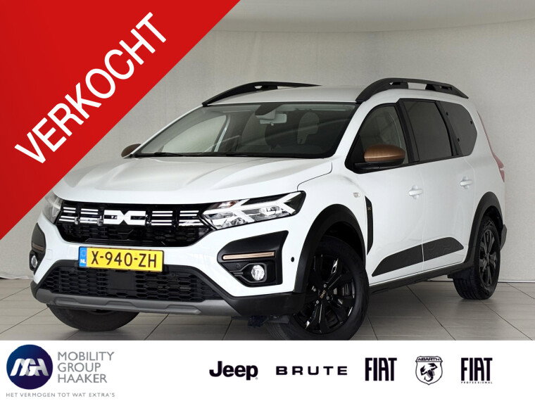 Foto van Dacia Jogger 1.6 Hybrid 140 Extreme 7-persoons