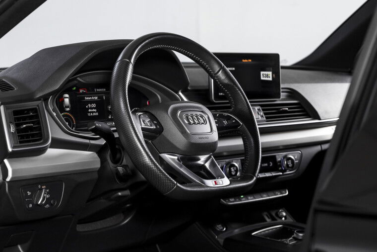Audi - Q5