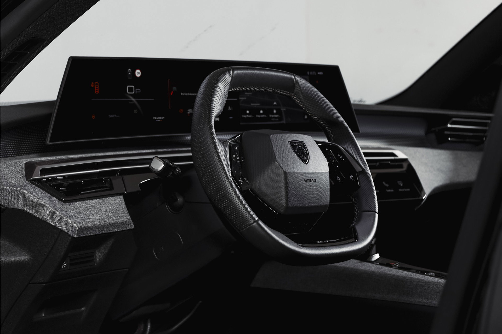 Peugeot - 5008