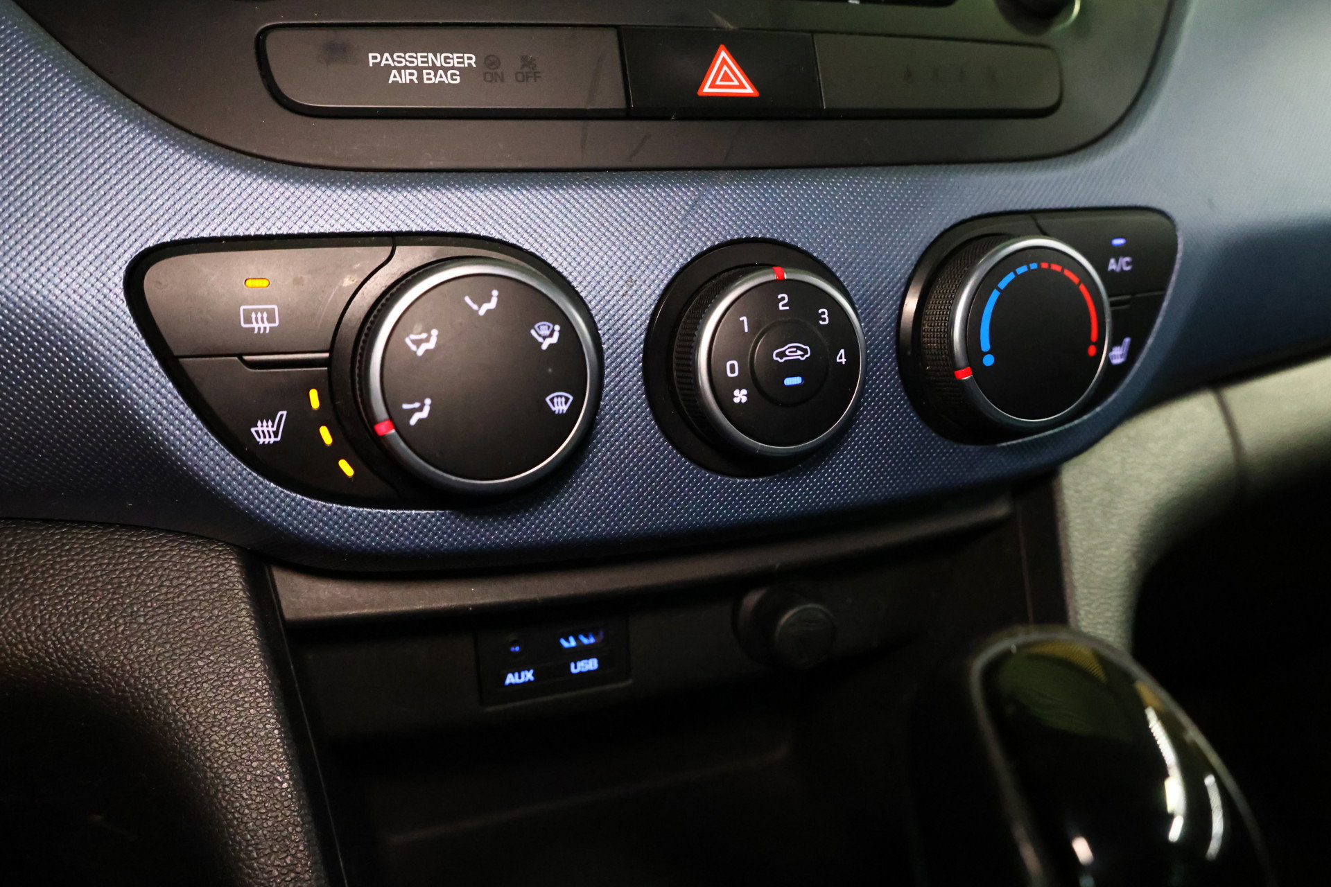 Hyundai 1.0i Comfort 5p. AUTOMAAT AIRCO BT STOELVERWARMING 2016 - foto 19