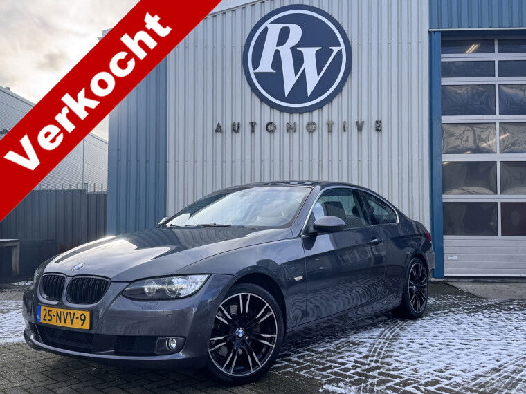 Foto van BMW 3 Serie Coupe 325i High Executive