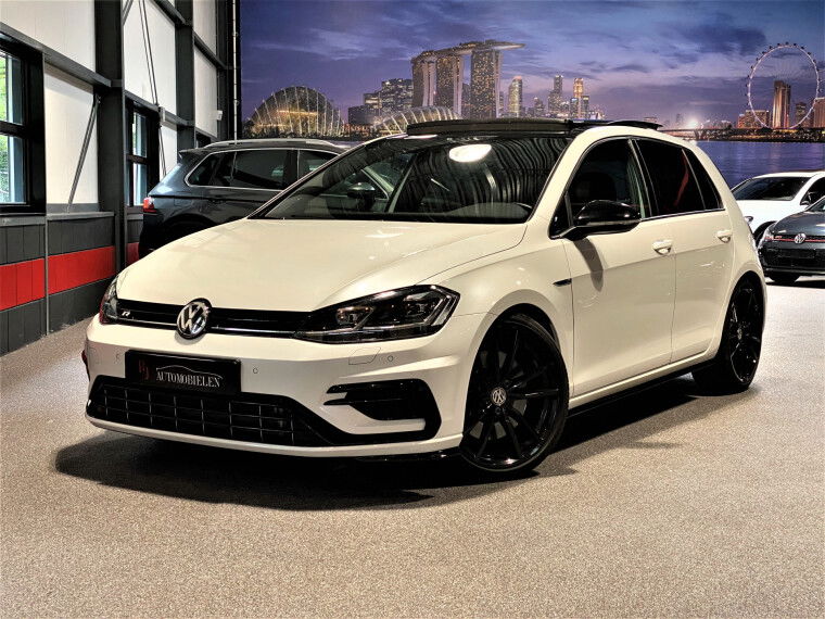Foto van Volkswagen Golf 2.0 TSI 4Motion R Dynaudio|Leder|Parelwit