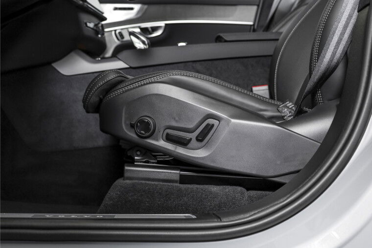 Volvo - XC90