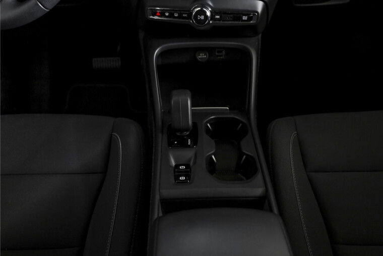 Volvo - XC40