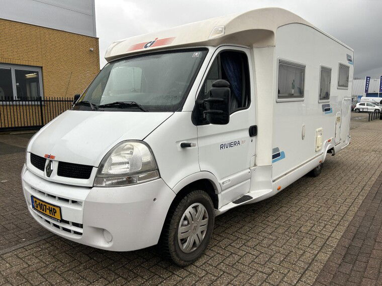 Foto van Renault CI Garage Riviera  P 85 AUTOMAAT CI Garage Riviera P 85 AUTOMAAT