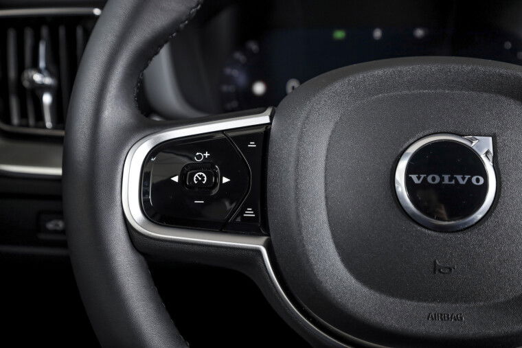 Volvo - XC60
