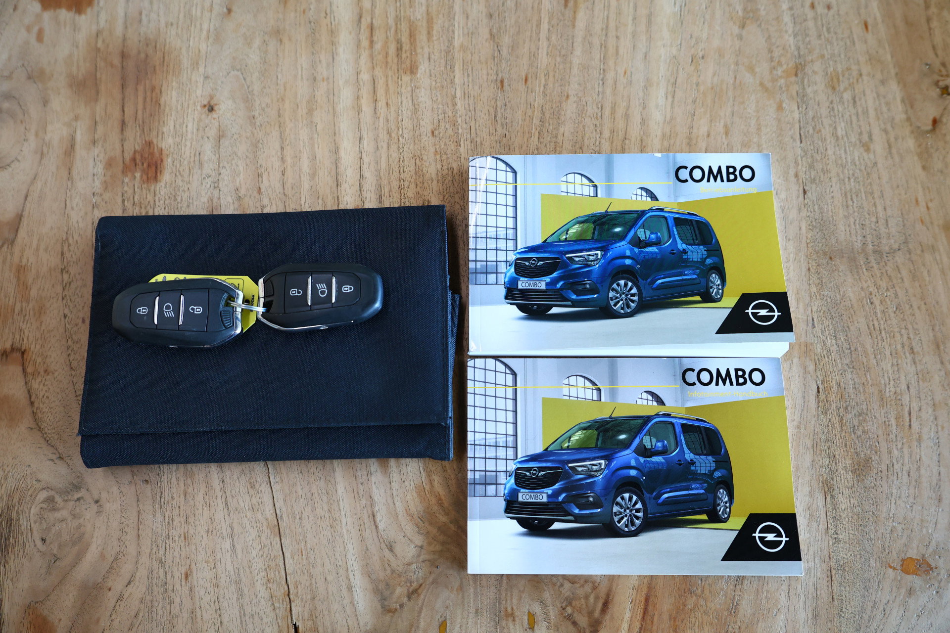 Opel Combo 1.2 Turbo Innovation XL 7pers AUTOM NAVI Carplay TREKH 360 Cam L2H1 '21 - foto 37