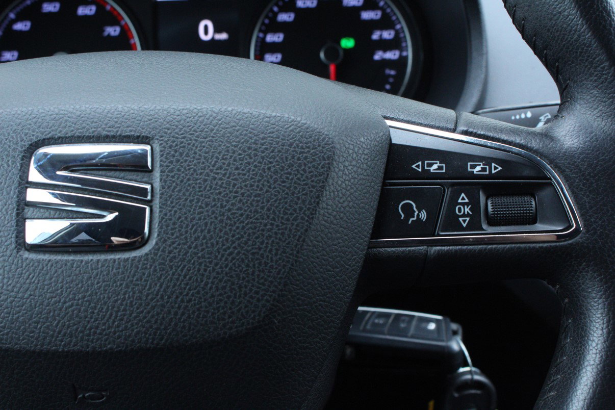 SEAT ST 1.0 EcoTSI DSG Style Connect 2eEIG! BT CRUISE PDC ECC '15 - foto 16