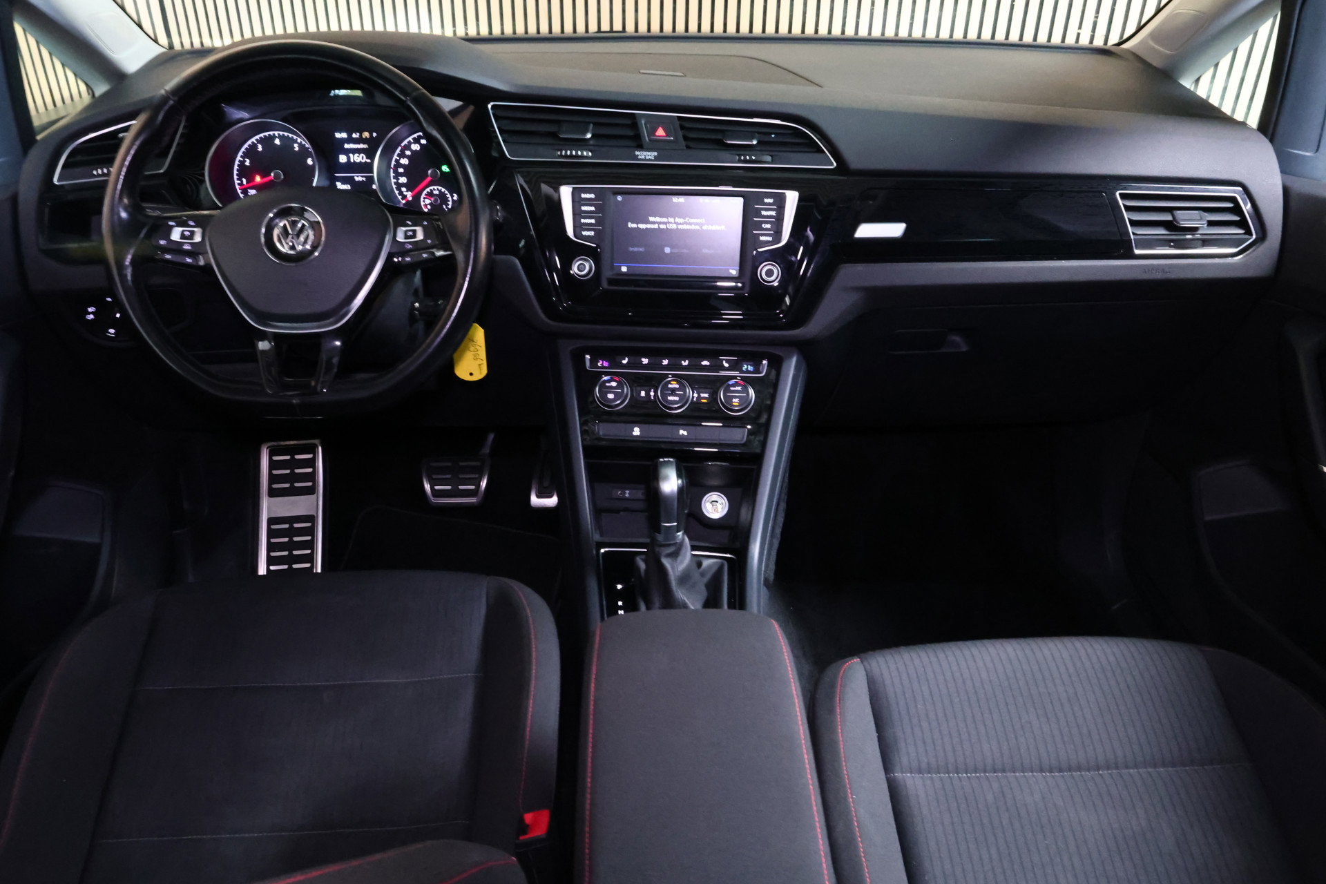 Volkswagen 1.4 TSI Highline Automaat Panodak Navigatie LED 2017 - foto 2