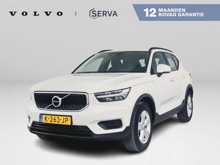 Foto van Volvo XC40 T2 Momentum Core | Parkeercamera | Cruise control | Navigatie