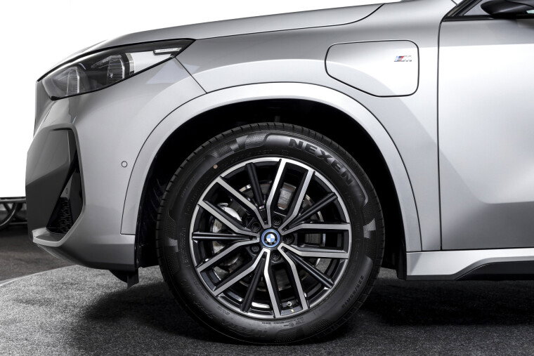 BMW - X1