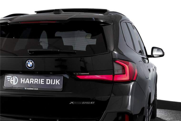 BMW - X1