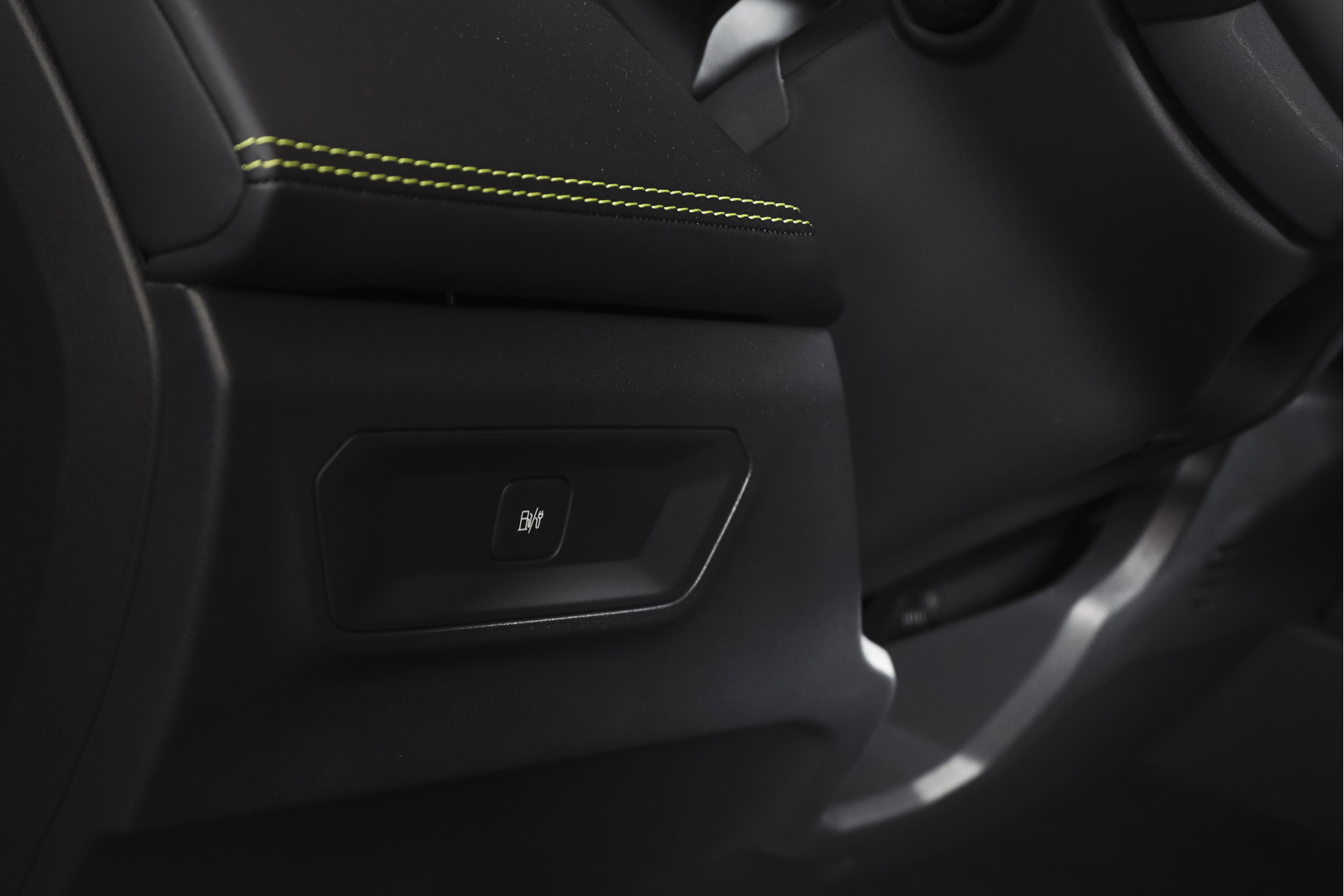 Lynk & Co - 01