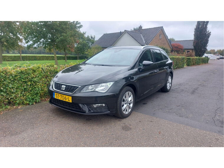 Foto van SEAT León ST 1.6 TDI Style Business Intense