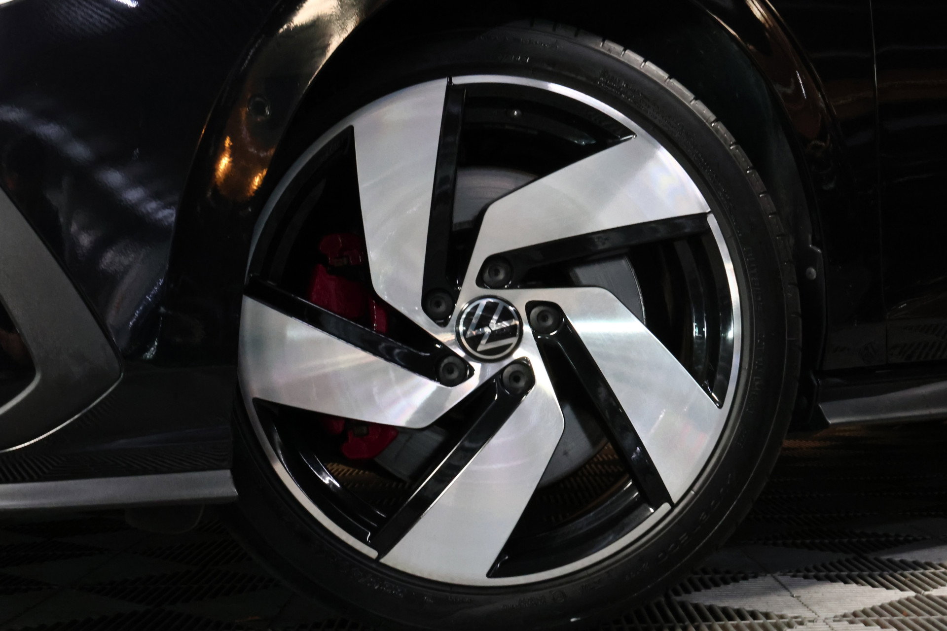 Volkswagen 2.0 TSI GTI AVM 19000 km FULL OPTIONS VIRTUAL !! 2023 - foto 4