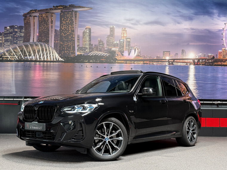 Foto van BMW X3 xDrive30e High Exec.