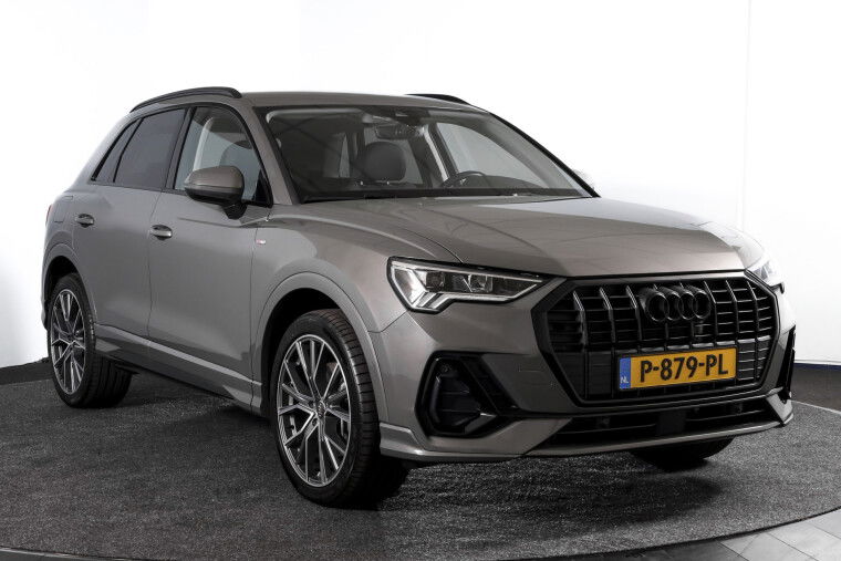 Audi - Q3