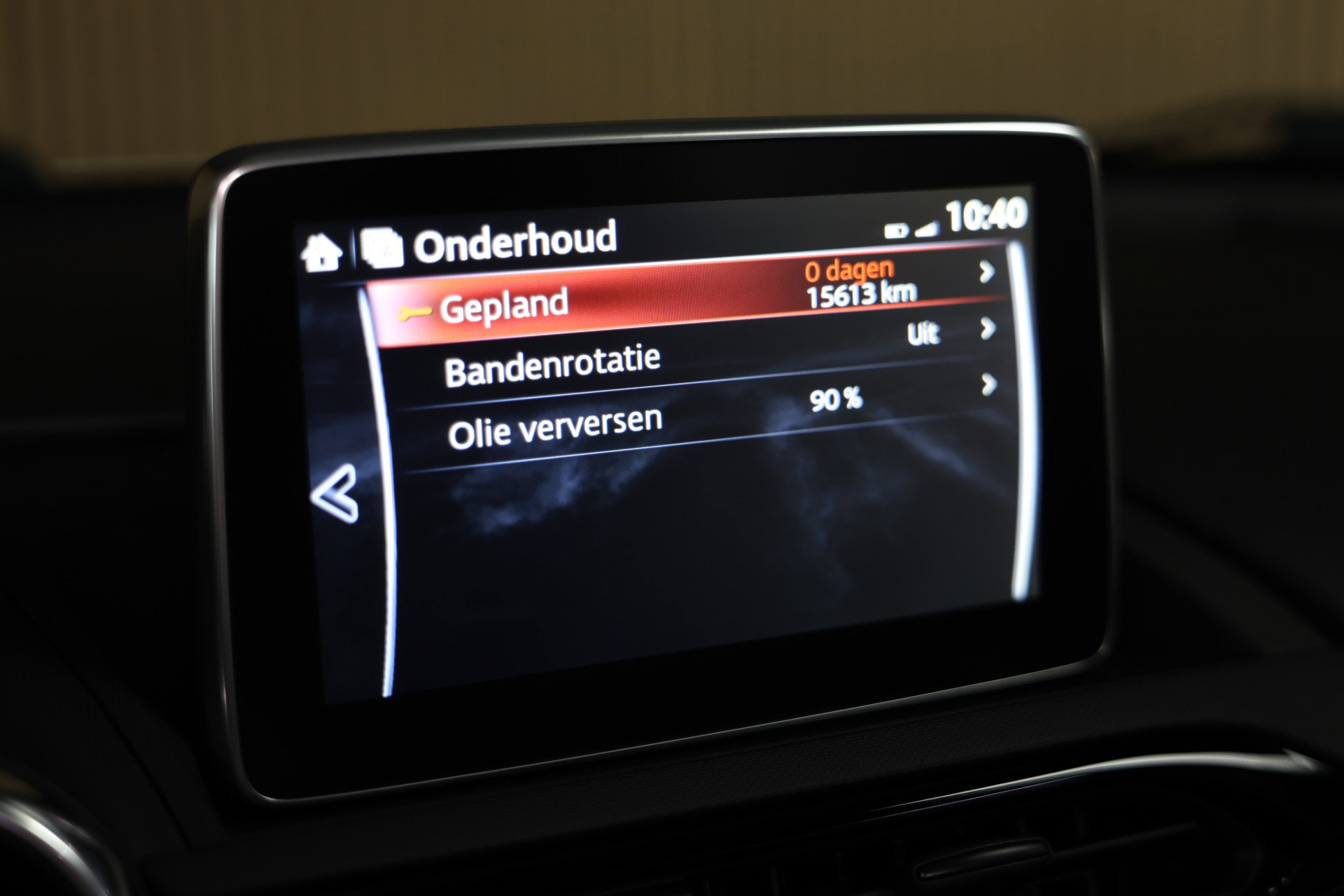 Mazda 1.5 SkyActiv-G 131 GT-M BOSE LEDER NAVI KEYLESS CRUISE BT "16 - foto 19