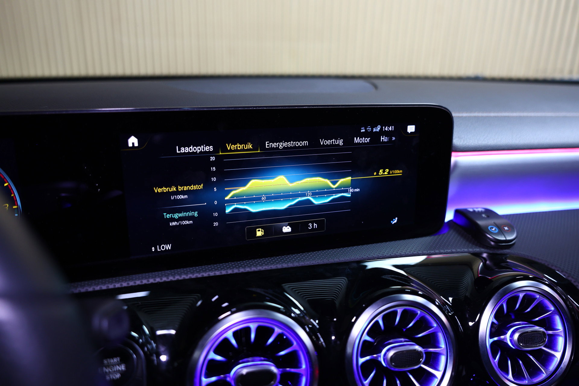 Mercedes-Benz 250e AMG AMBIENTE PANODAK NAVI AUTOM CRUISE PDC CAM SFEER '20 - foto 29