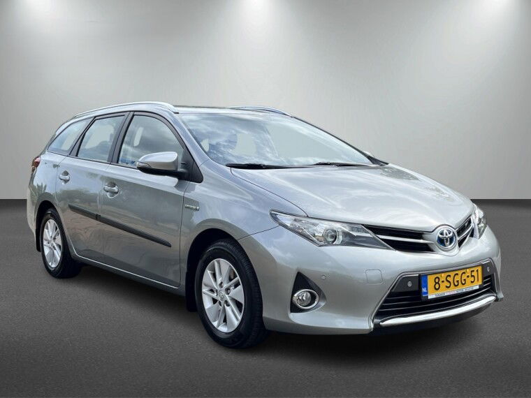 Toyota Auris Touring Sports