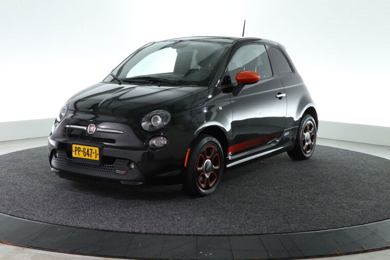 Foto van Fiat 500 E 24kwh