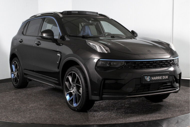 Lynk & Co - 01