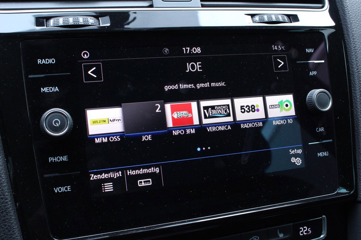 Volkswagen Variant 1.5 TSI R-Line 1eEIGNR! NAV BT STOELVW PDC '19 - foto 18