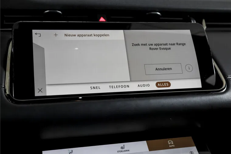 Land Rover - Range Rover Evoque