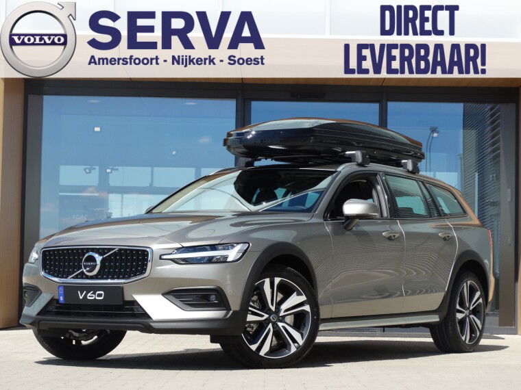 Foto van Volvo V60 Cross Country B5 AWD Pro