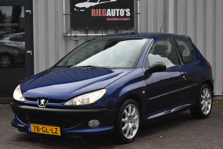 Foto van Peugeot 206 206 GTI 2.0-16V – 2001 | Ideale Tracktool / Ringtool | Circuitproject