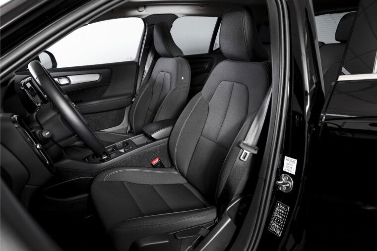 Volvo - XC40
