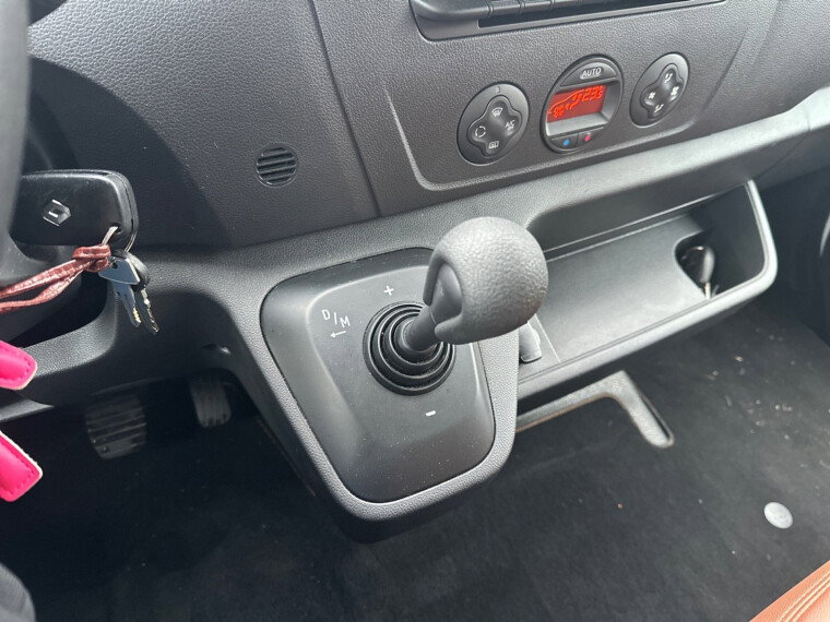 Renault - Master