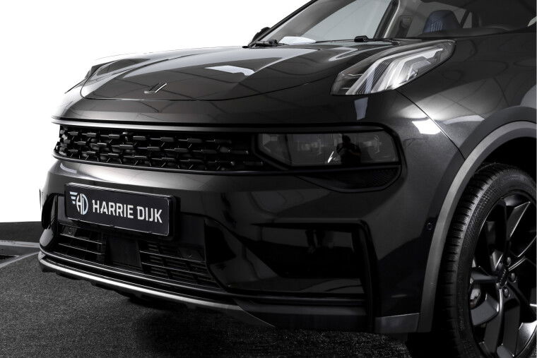 Lynk & Co - 01