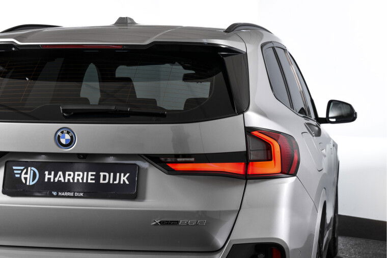 BMW - X1