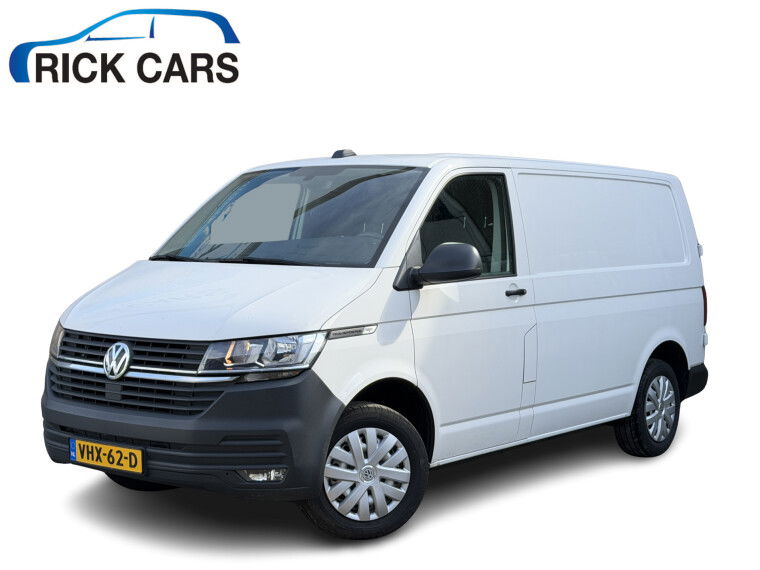 Foto van Volkswagen Transporter 2.0 TDI 150 PK Euro 6 L1H1